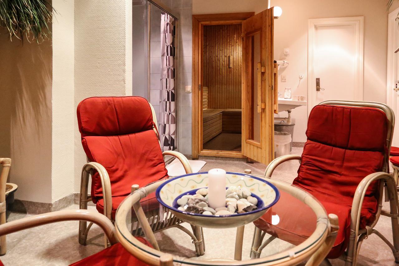 Hotel Kaernan ヘルシンボリ エクステリア 写真