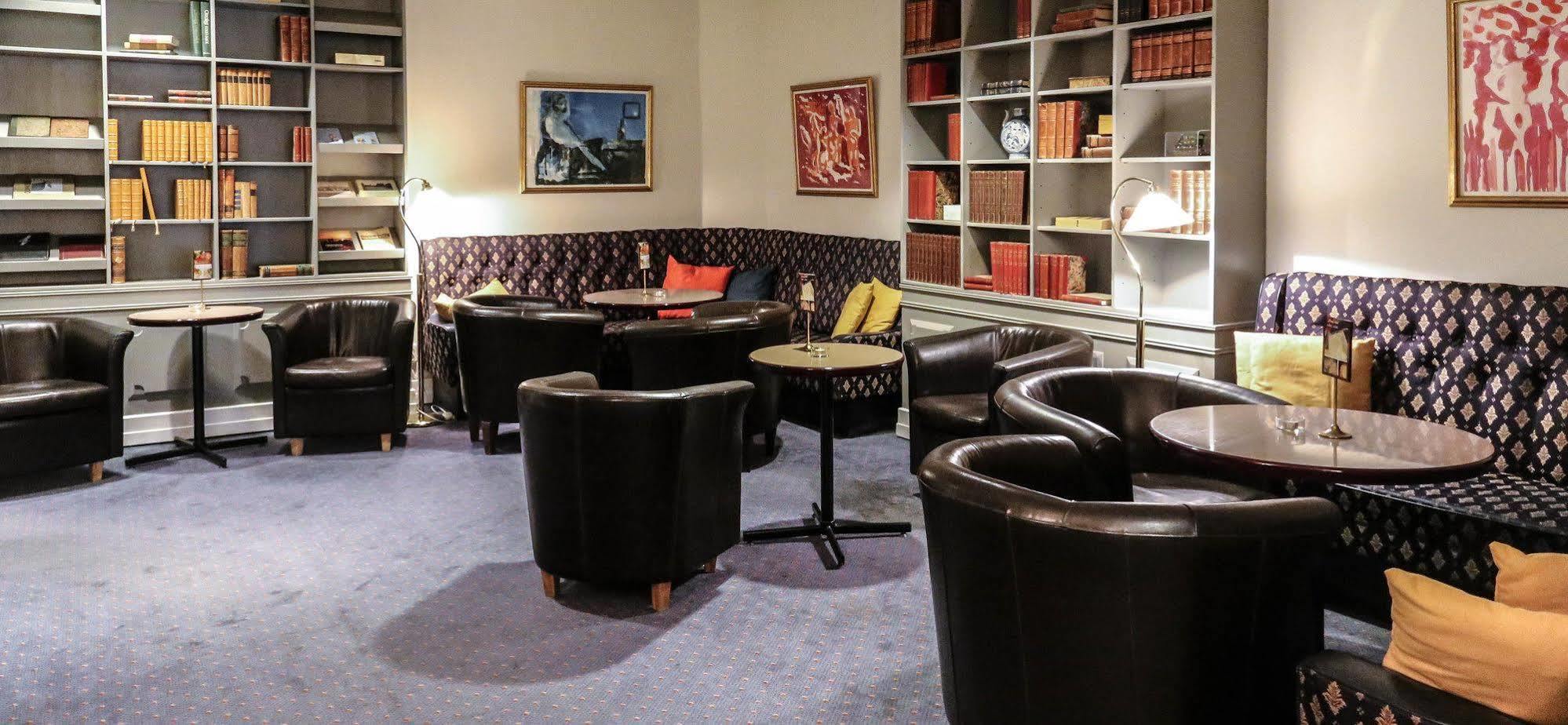 Hotel Kaernan ヘルシンボリ エクステリア 写真